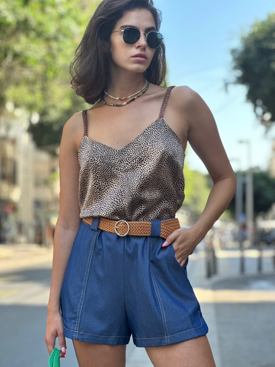 שורט בובי - כחול כהה