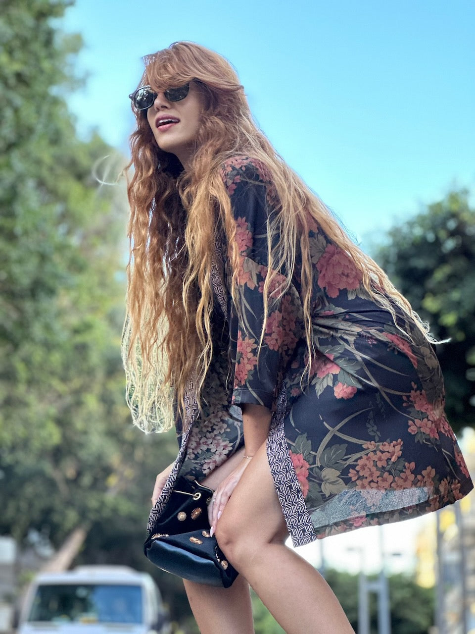 קימונו סאקורה - שחור דהוי פרחוני
