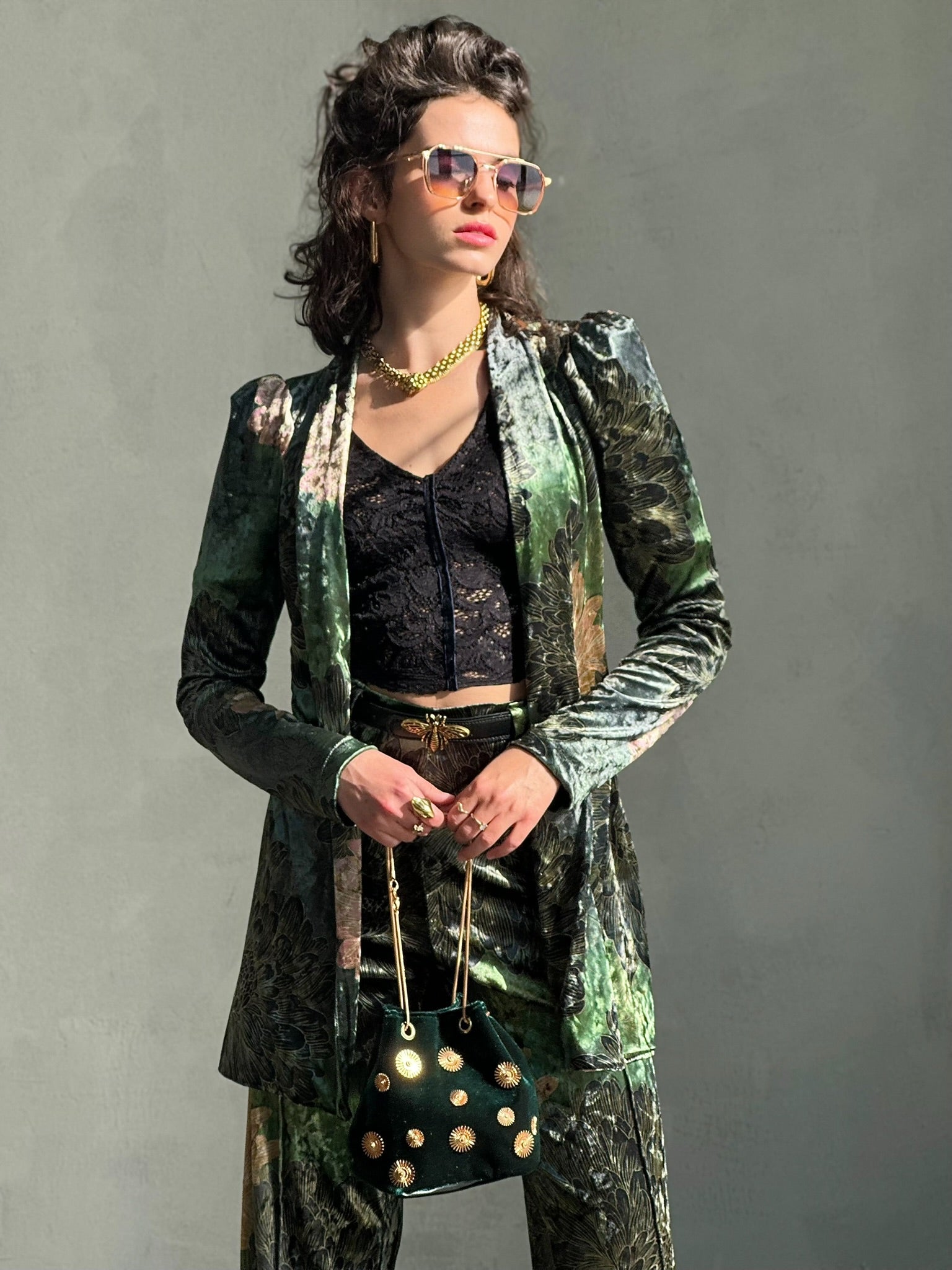 עליונית ברלין קטיפה שבורה - ירוק פרינט חרציות