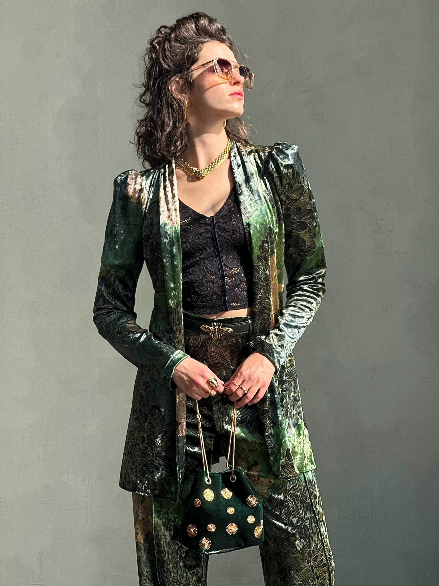 עליונית ברלין קטיפה שבורה - ירוק פרינט חרציות