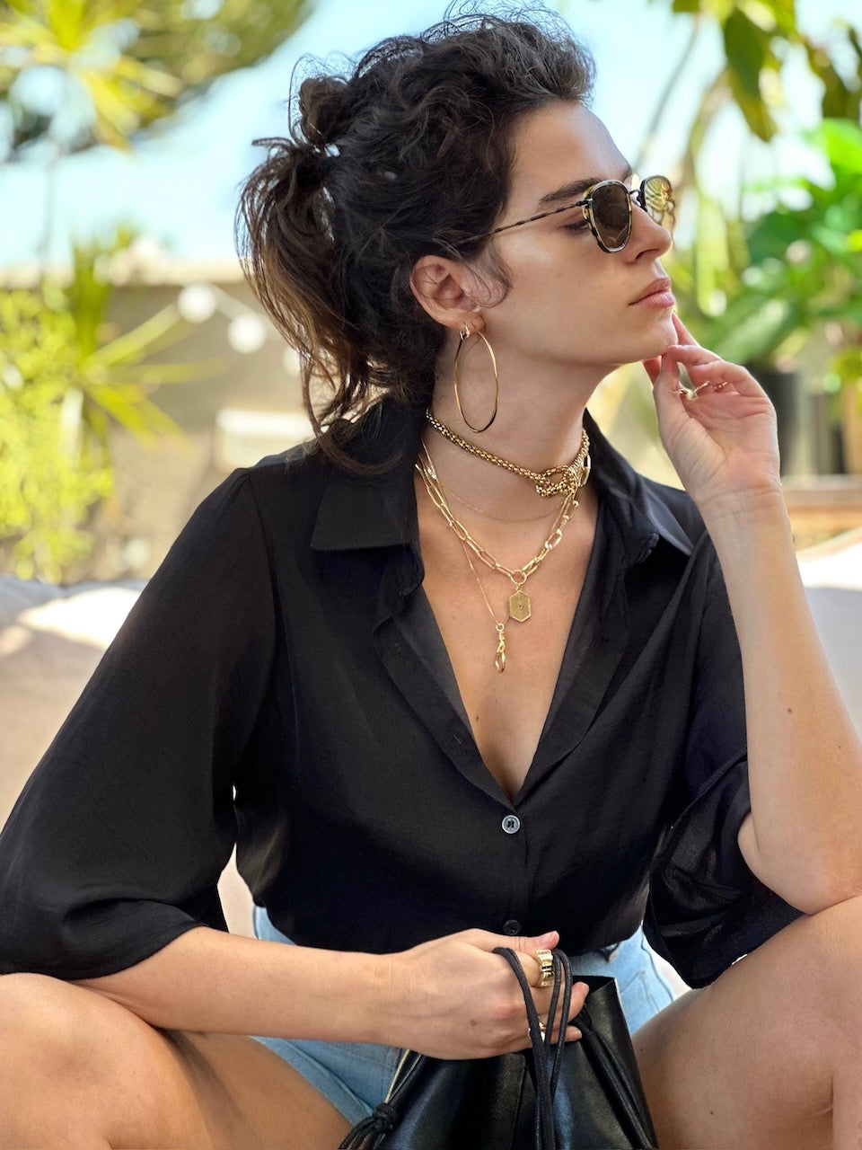 מכופתרת קמילה - שחור