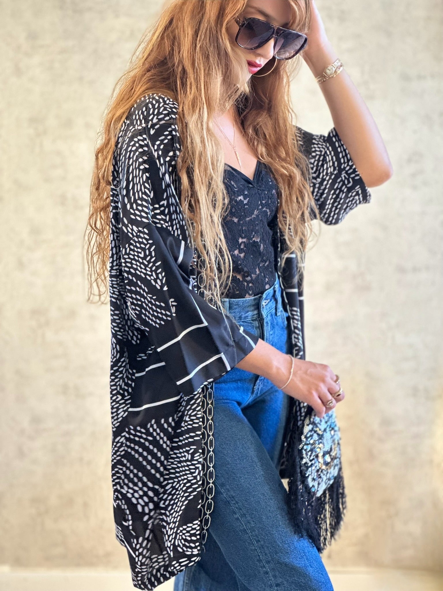 קימונו סאקורה - שחור לבן