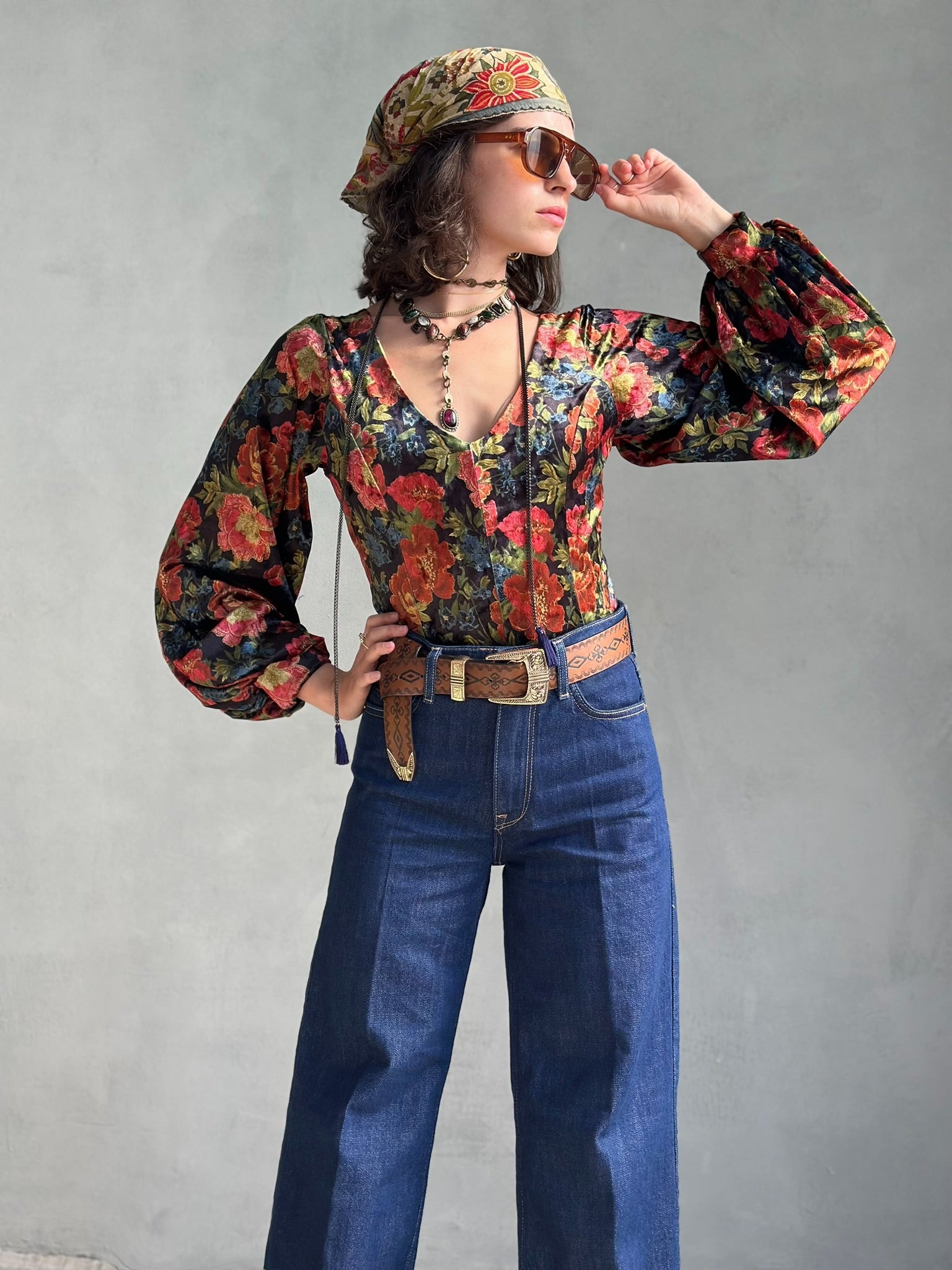 חולצת סופיה קטיפה פרינט גיאורגי