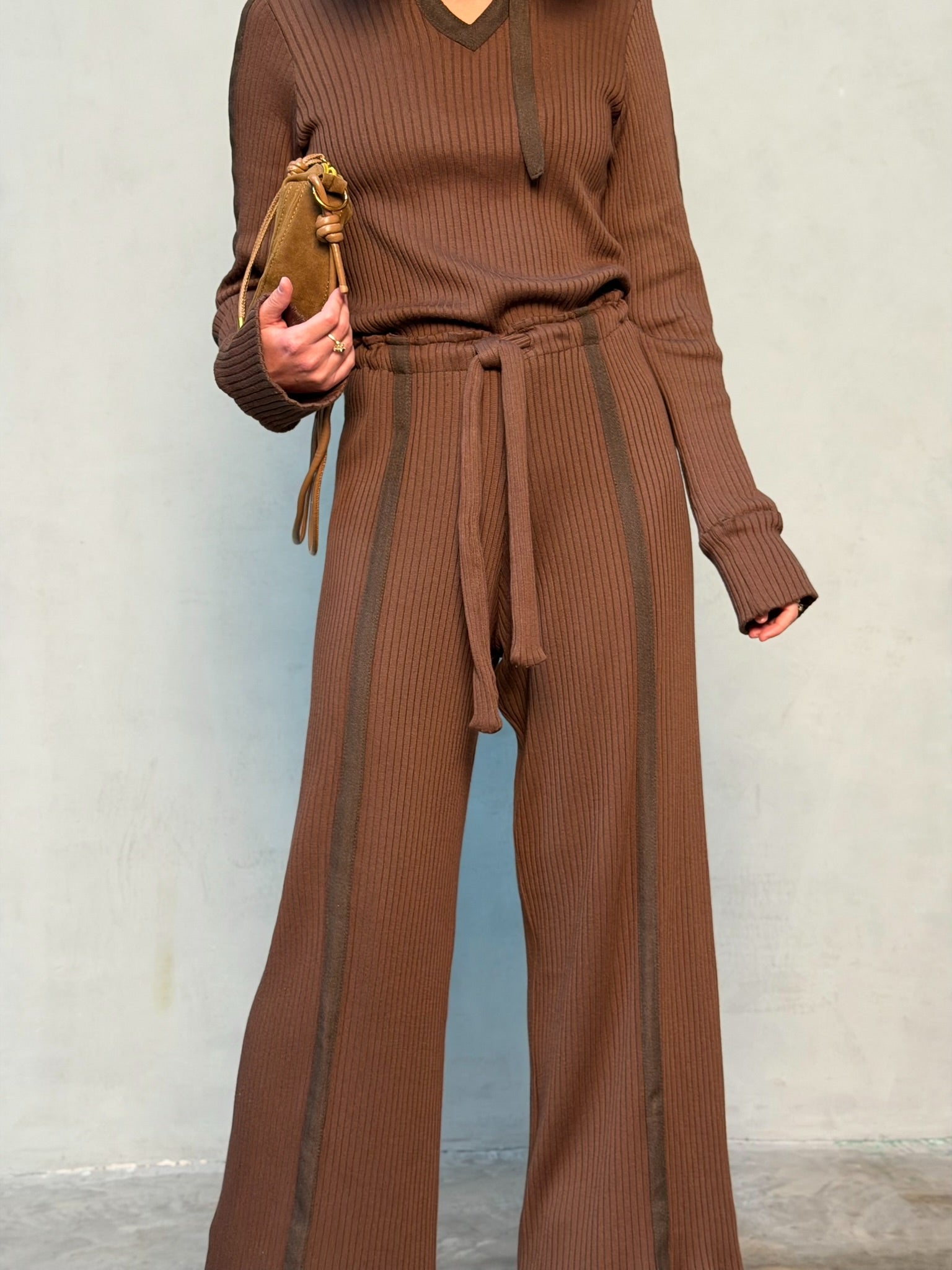 מכנסי קלואי חום שוקולד