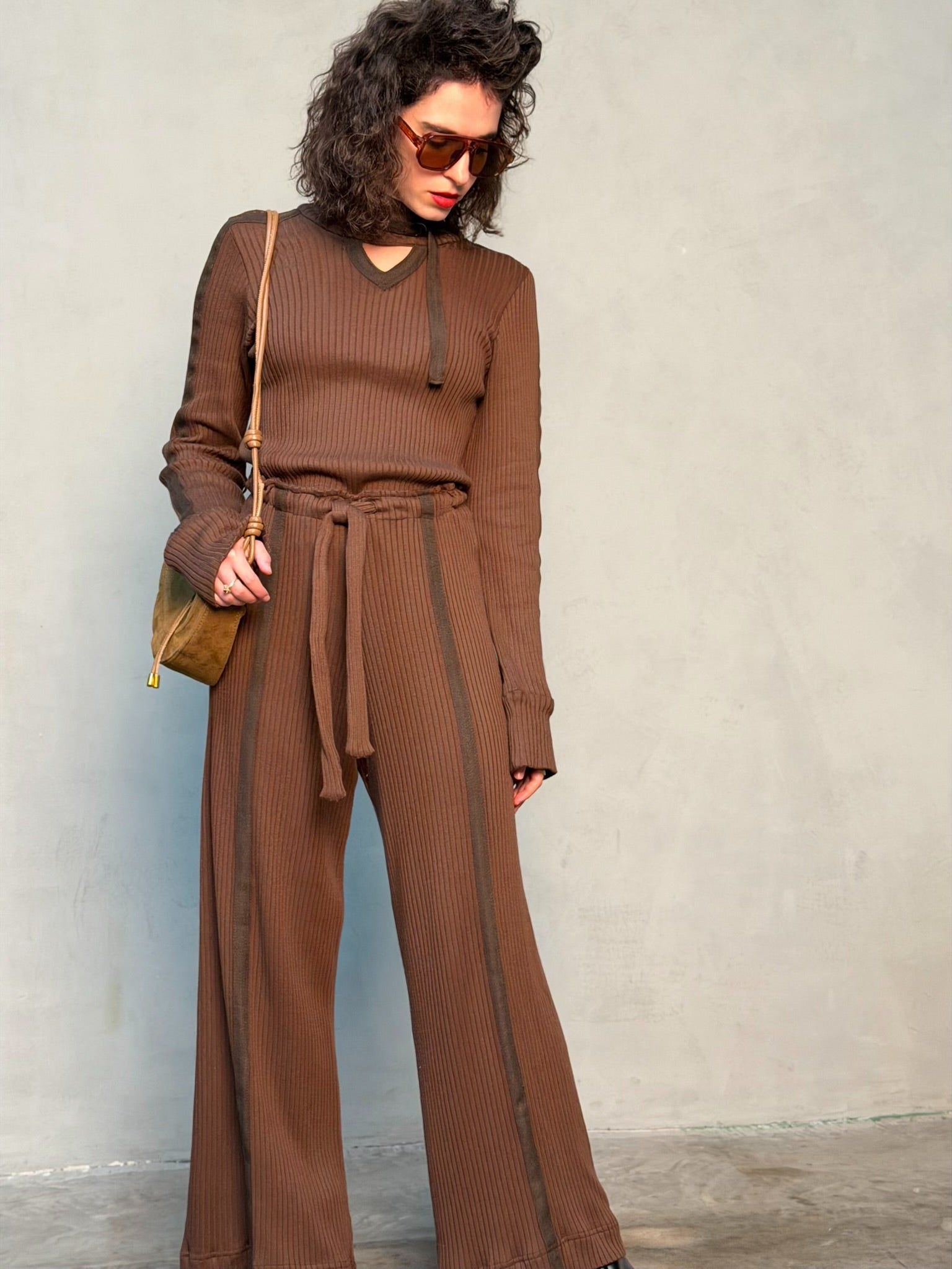 מכנסי קלואי חום שוקולד