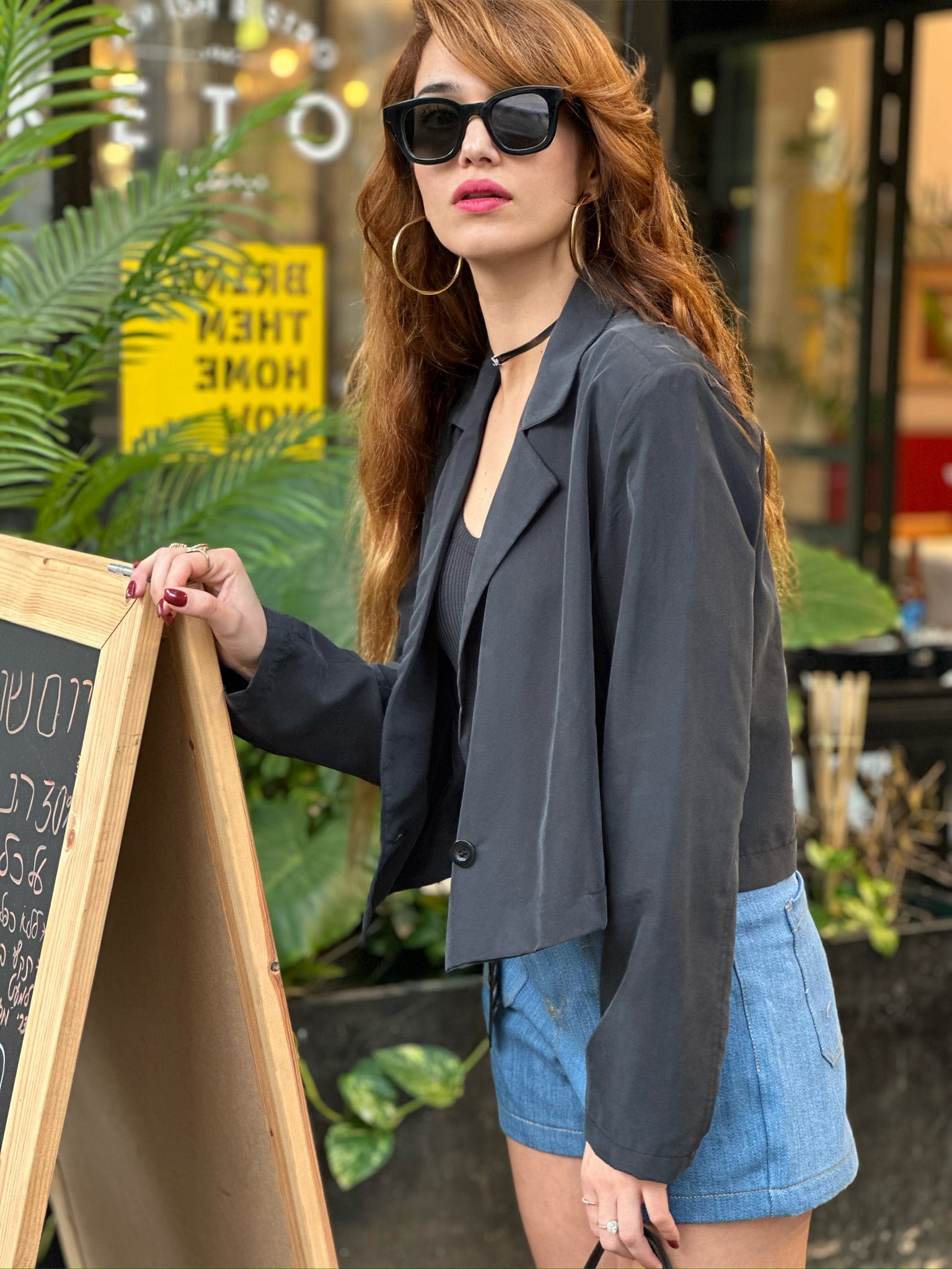 עליונית מייקל - שחור