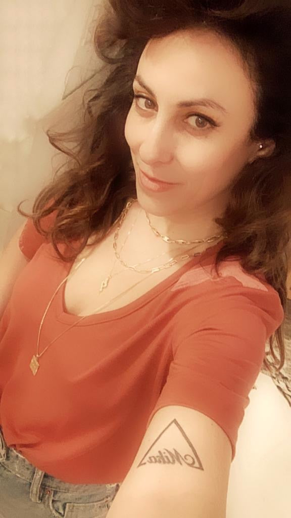 A Shot Of Stardust T - בריק