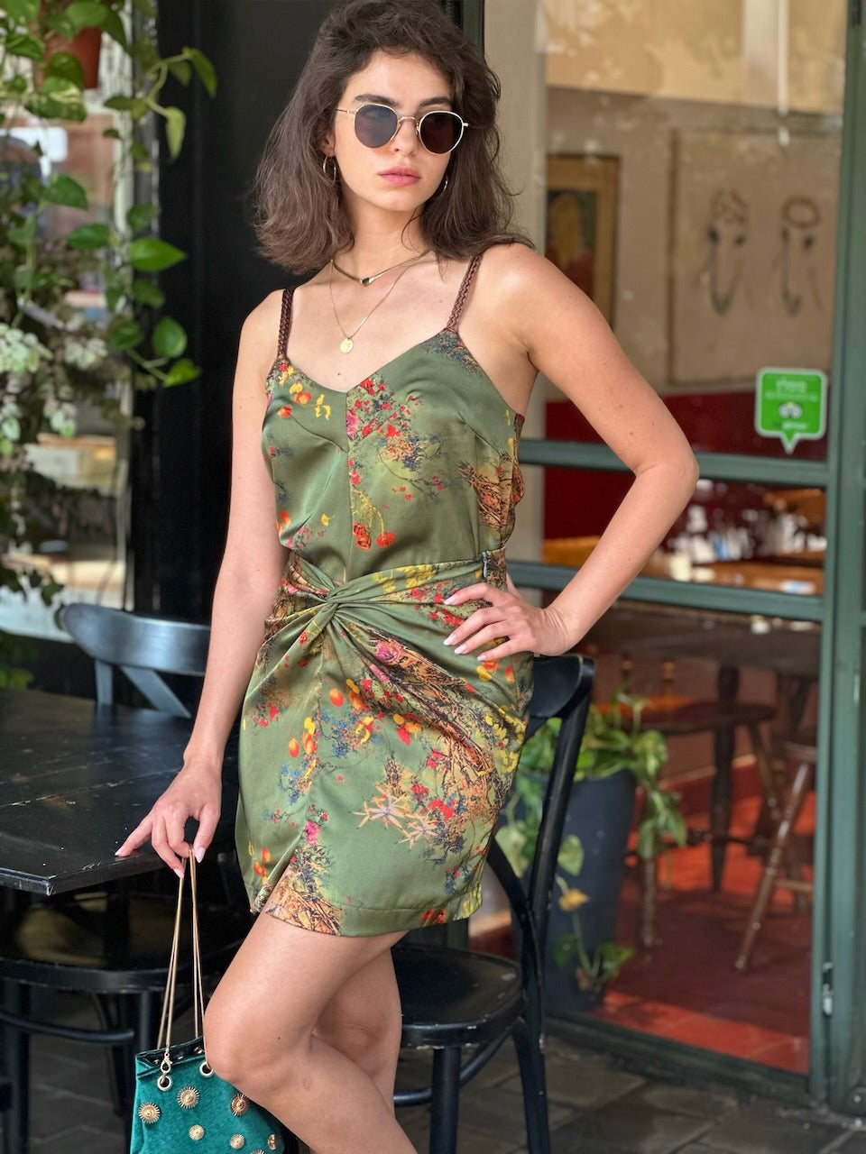 חצאית מיני ונוס - ירוק זית