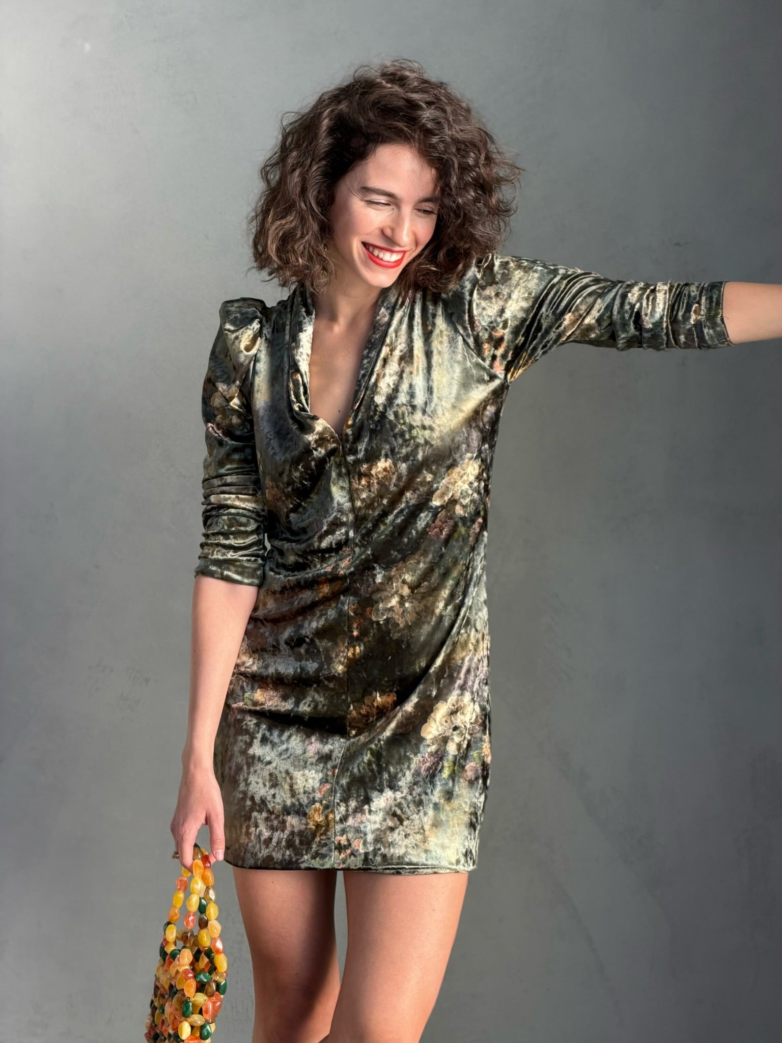 שמלת ברלין - ירוק פרחים דהויים