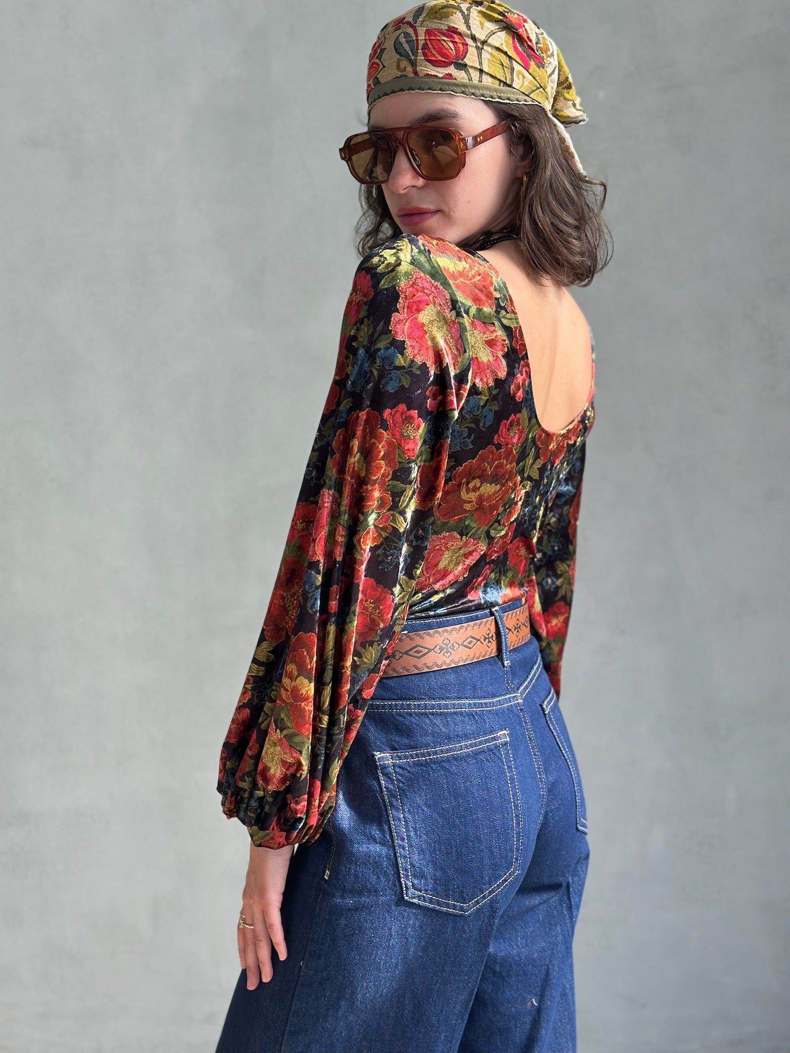 חולצת סופיה קטיפה פרינט גיאורגי