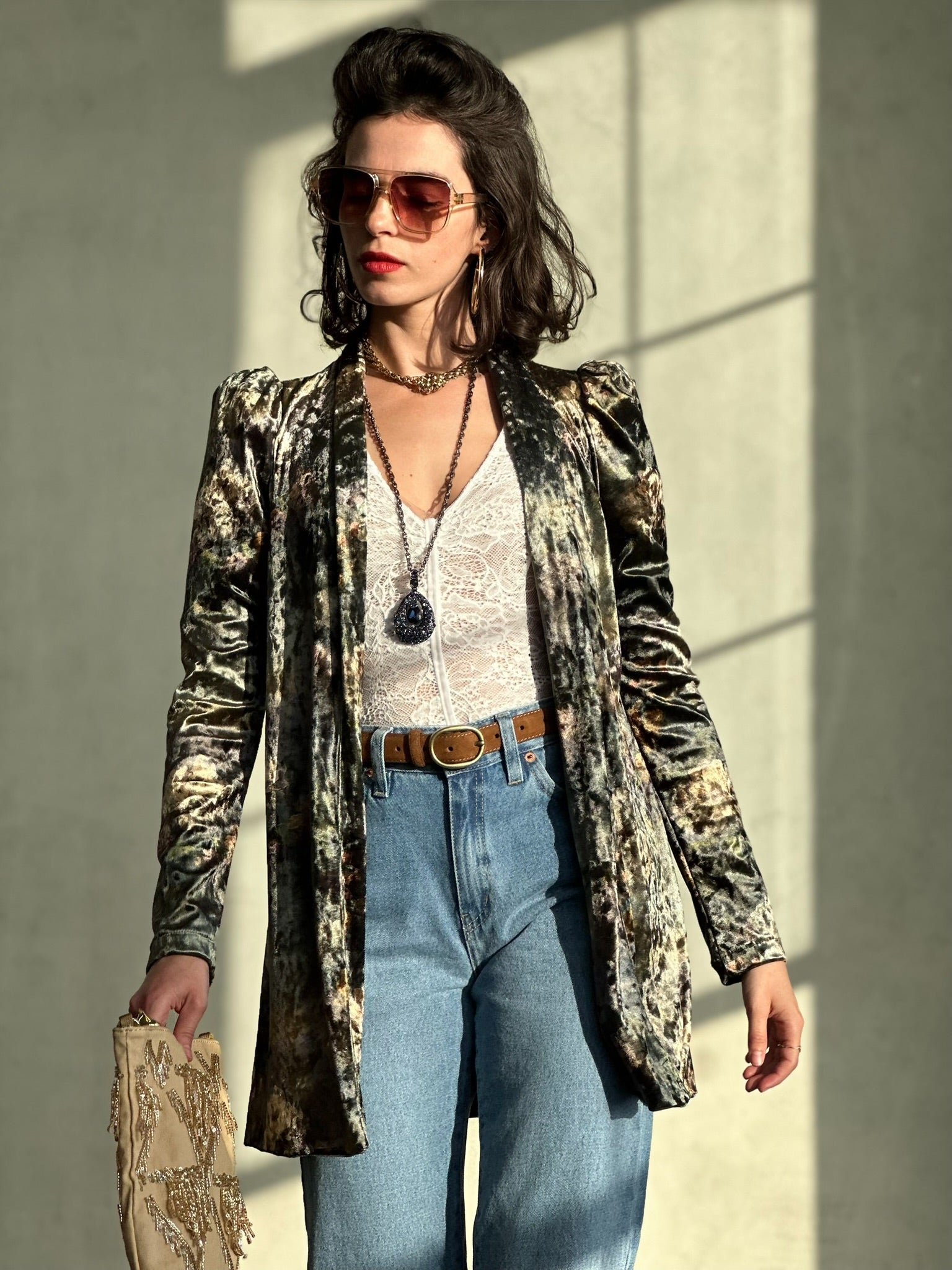 עליונית ברלין ירוק פרחים דהויים