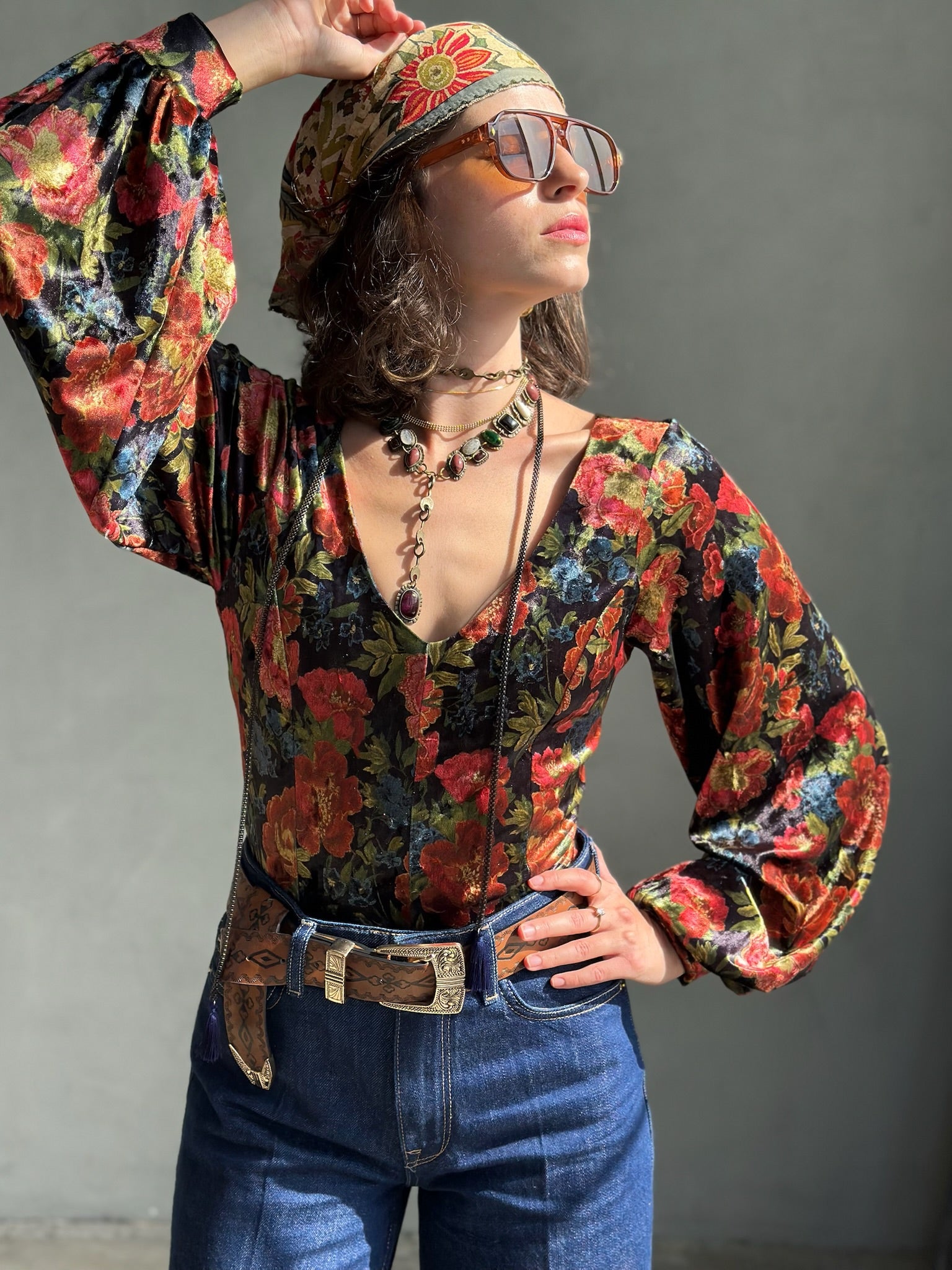 חולצת סופיה קטיפה פרינט גיאורגי