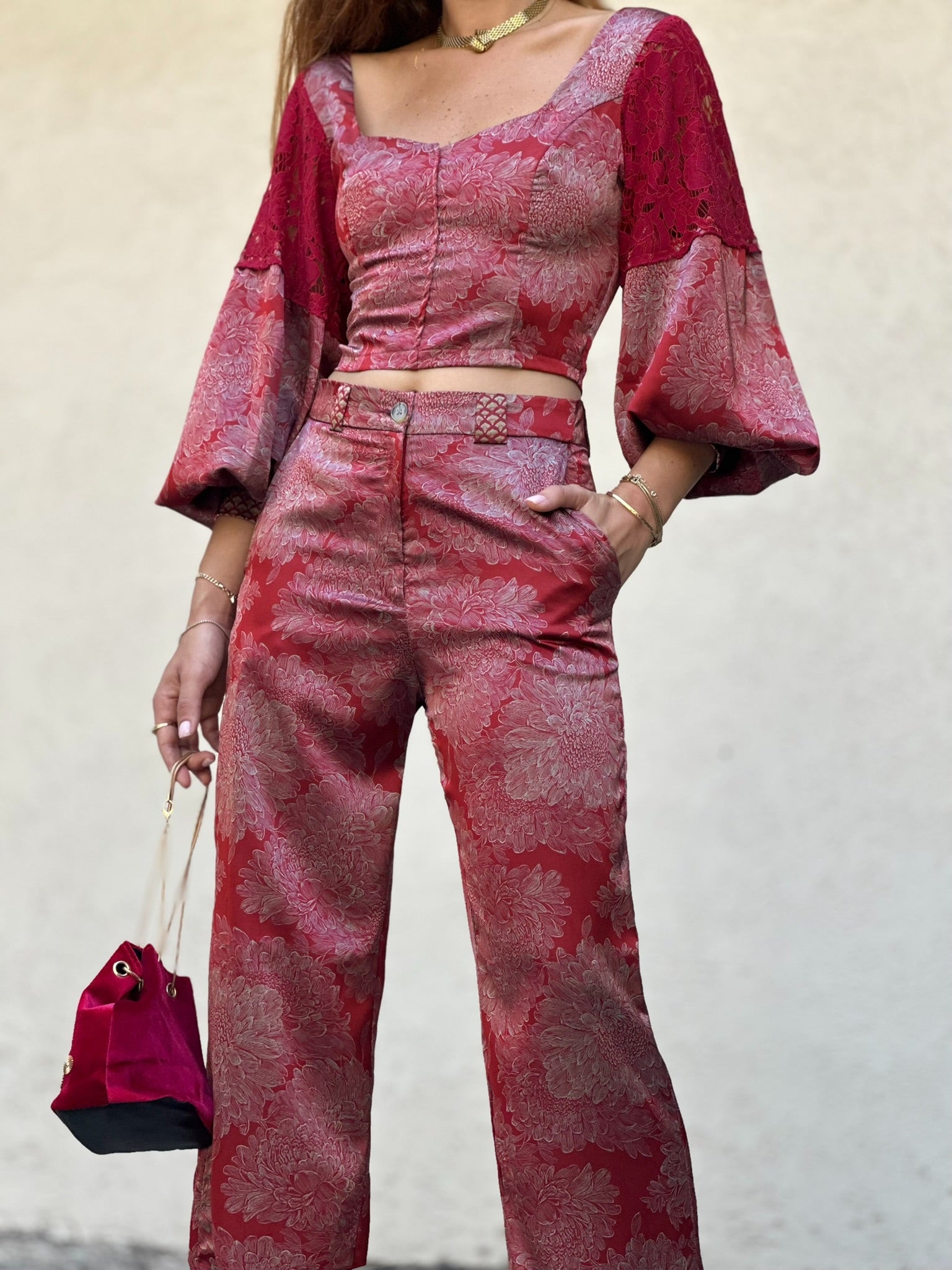 טופ ססילה - אדום