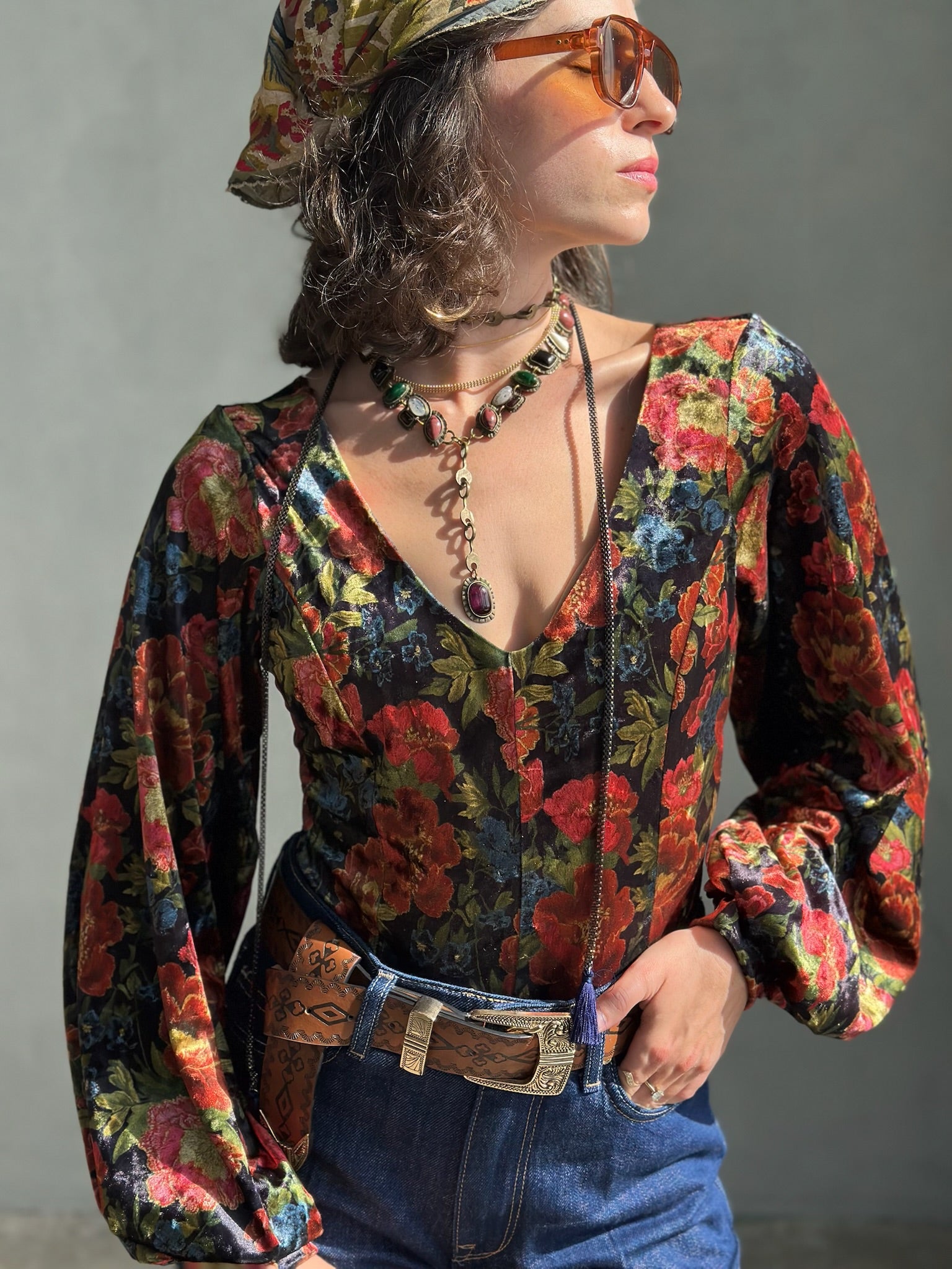 חולצת סופיה קטיפה פרינט גיאורגי