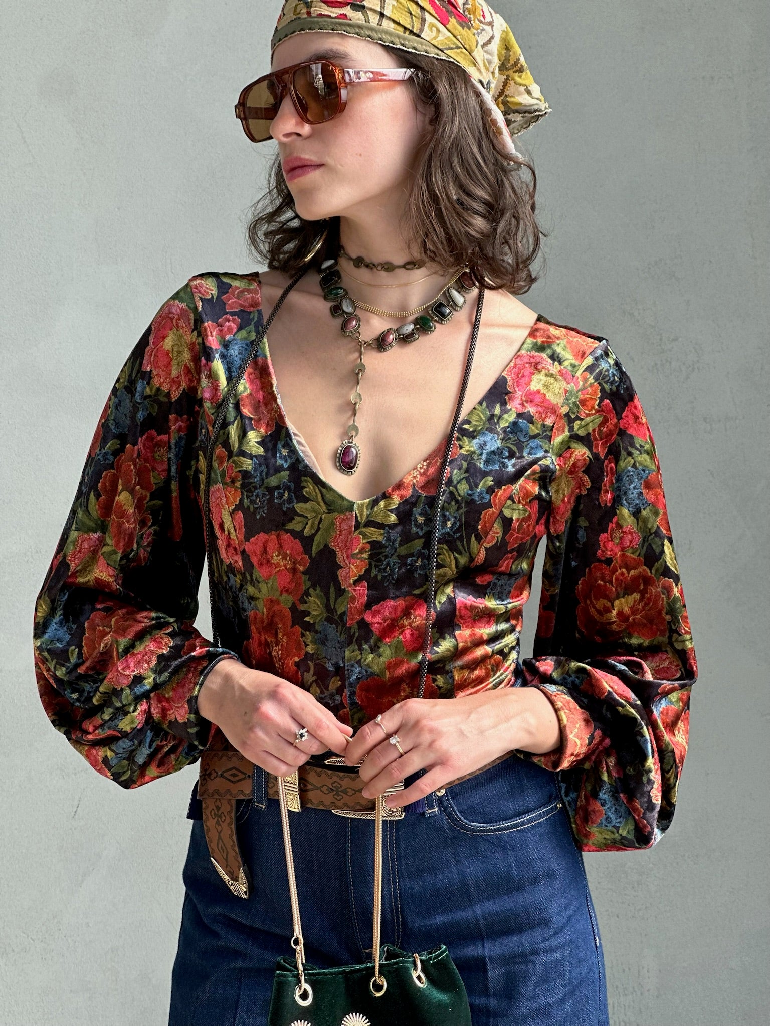 חולצת סופיה קטיפה פרינט גיאורגי