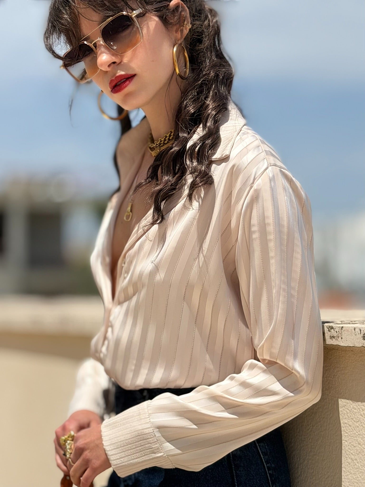 חולצת ג׳ינה - שמנת פסים