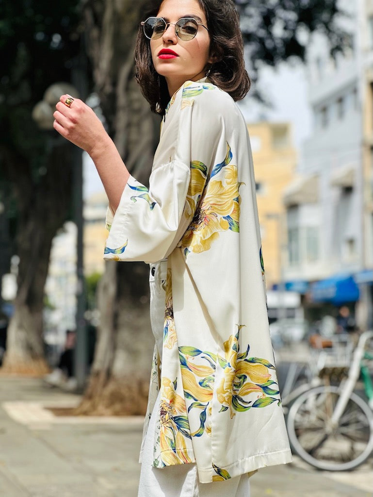 Yellow best sale kimono outfit